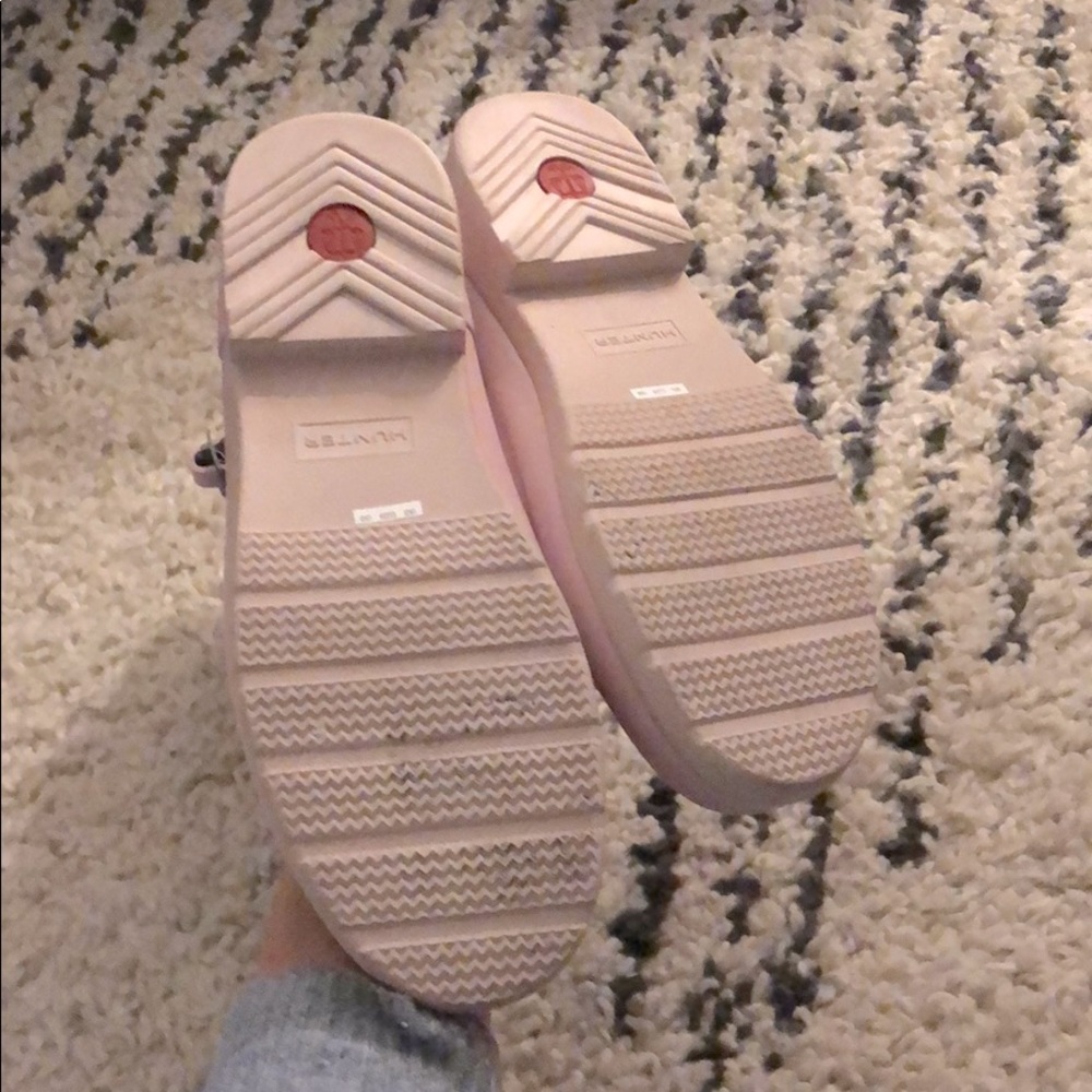 Hunter Short Rain Boots in Dusty Pink - Picture 9 of 9